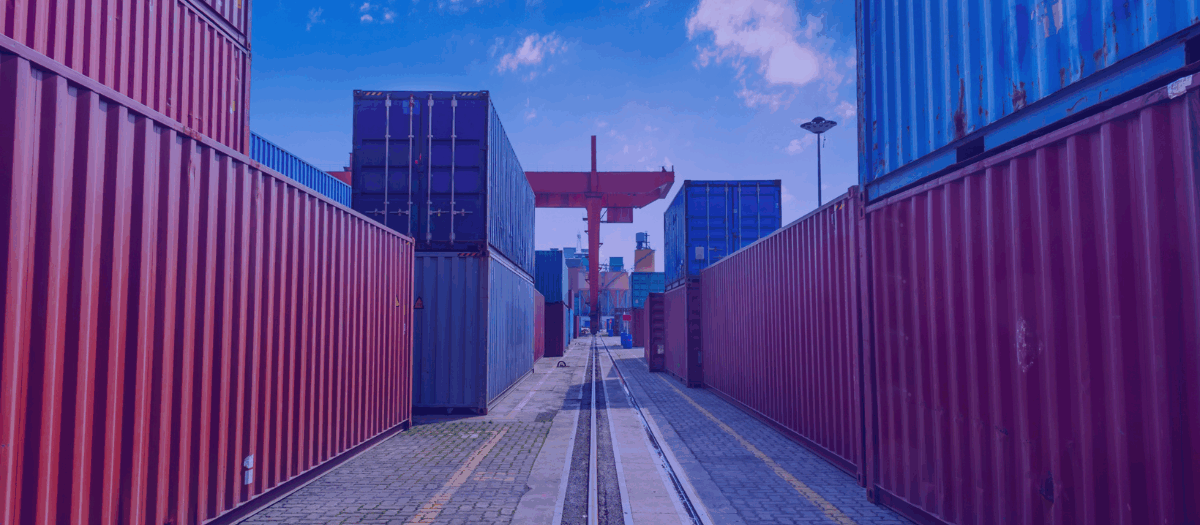 The use of intermodal transport reduces carbon emissions by 80%.