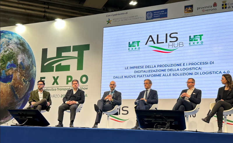 Antoine Bertrandy, CEO di CargoON, alla tavola rotonda sulla digitalizzazione dei flussi logistici per le imprese della produzione e della distribuzione durante LetExpo 2024